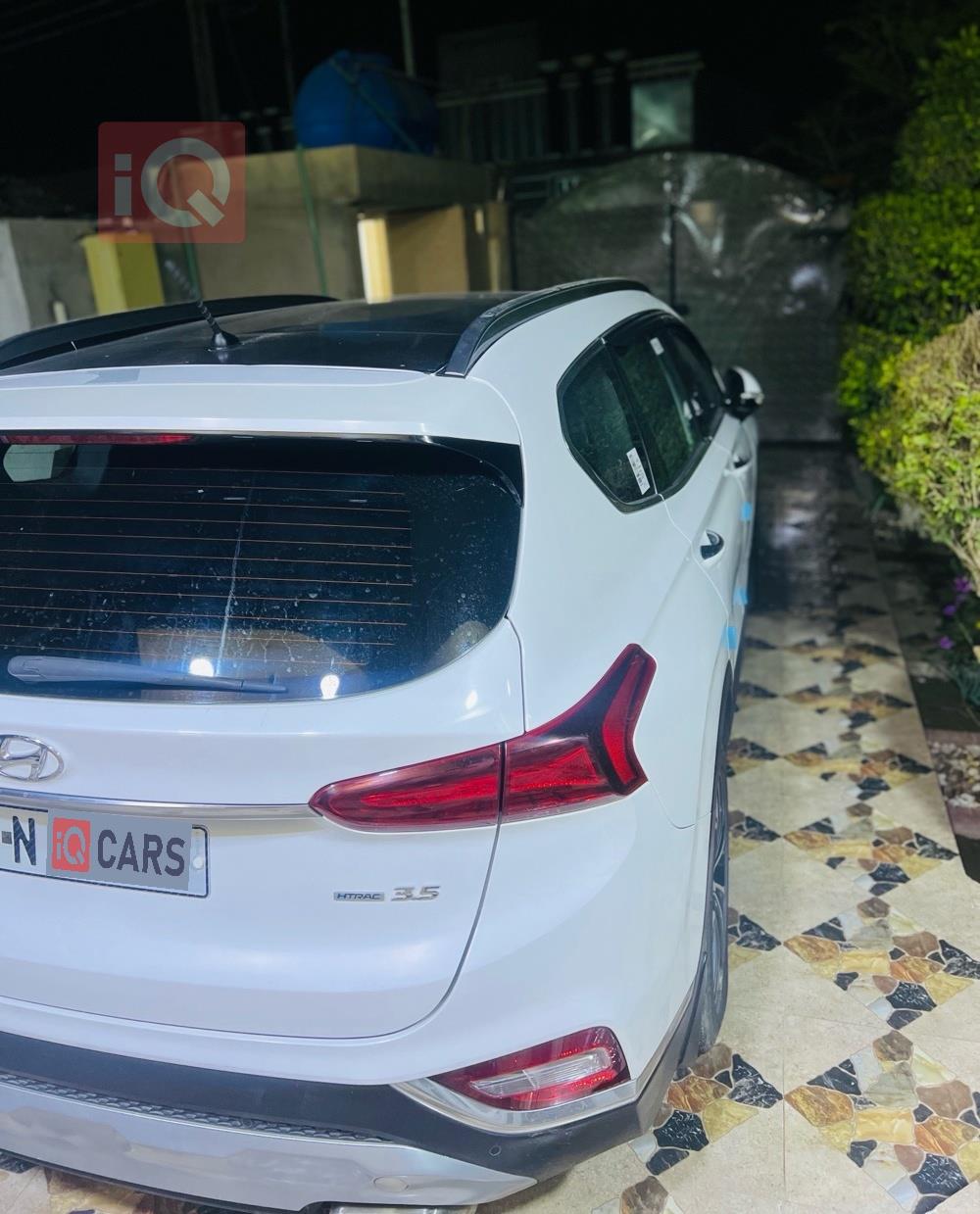 هيونداي سانتافي